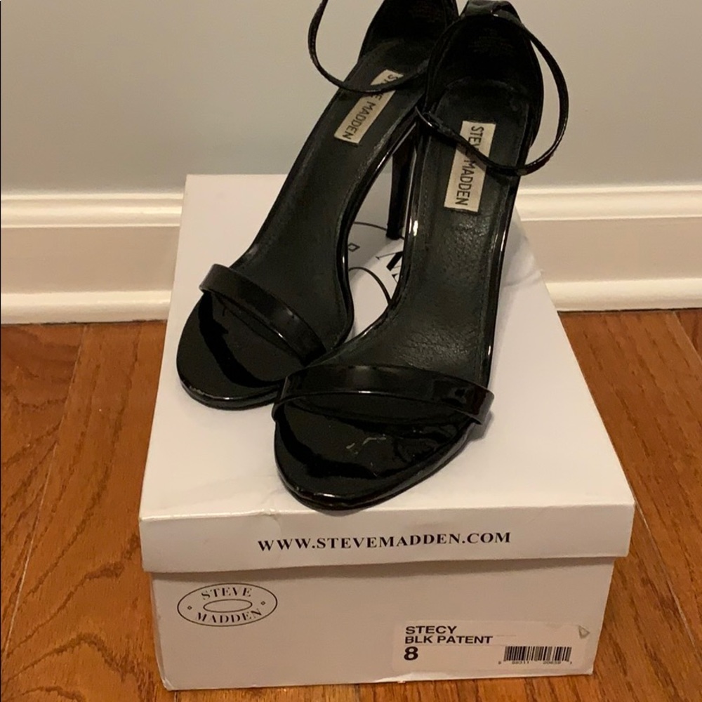 Steve Madden pumps